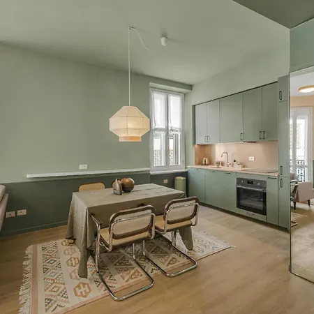 Ref 2084 - Center With A Balcony To Rent