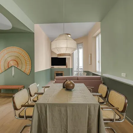 Ref 2084 - Center With A Balcony To Rent شقة *